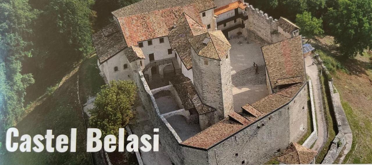 Appartamento Da Romina Con Parcheggio Gratuito Sanzeno Exteriér fotografie
