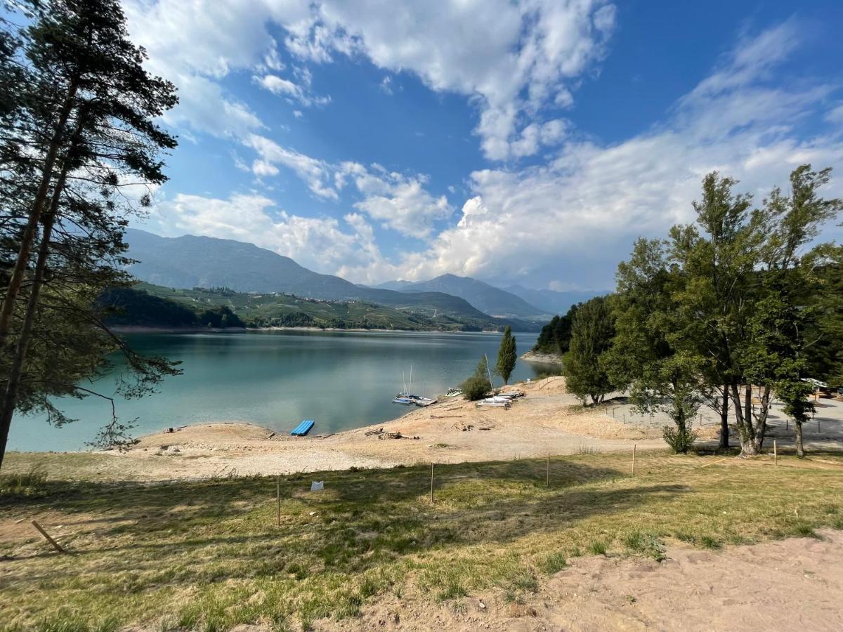 Appartamento Da Romina Con Parcheggio Gratuito Sanzeno Exteriér fotografie
