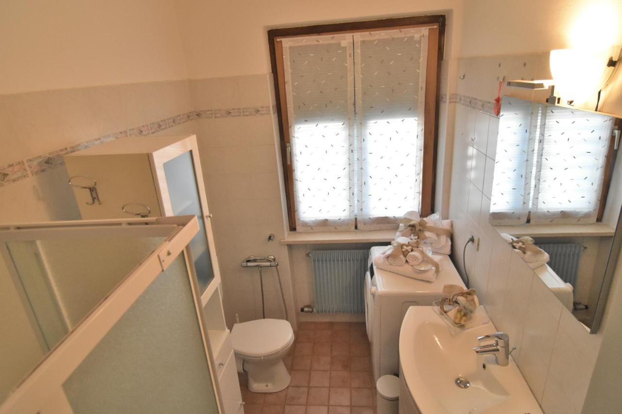 Appartamento Da Romina Con Parcheggio Gratuito Sanzeno Exteriér fotografie